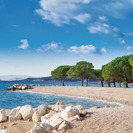 2 Bedroom In * Dramalj