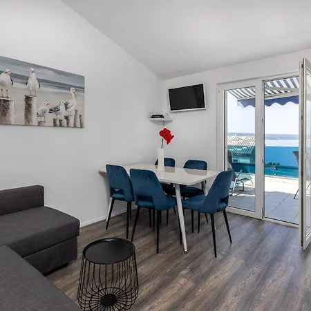 Stunning In With House Sea View Apartment *