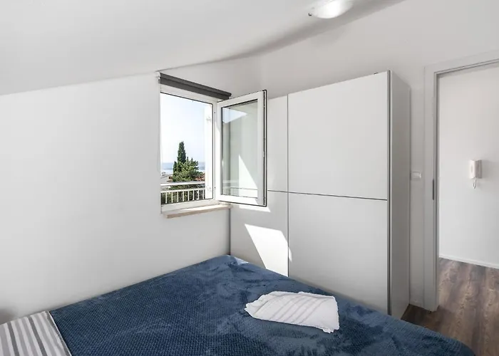 2 Bedroom In * Dramalj