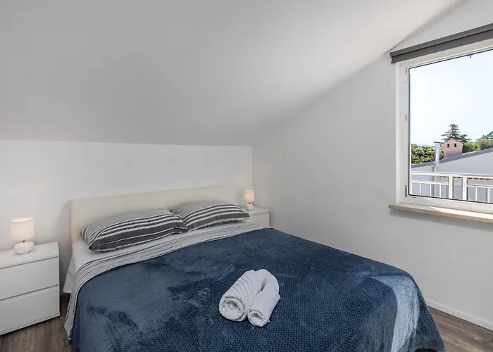 2 Bedroom In Dramalj